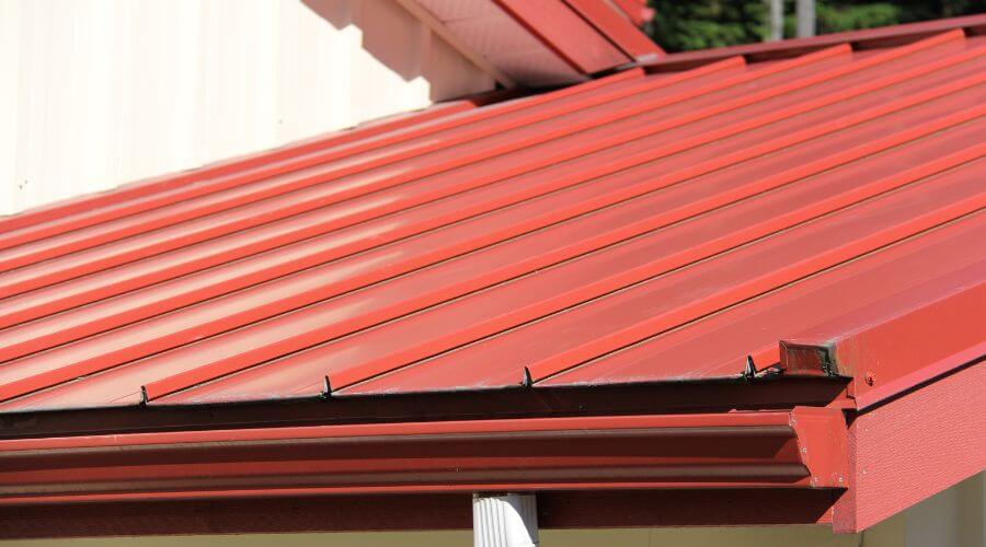 Professional gutter cleaning in West Dover, VT